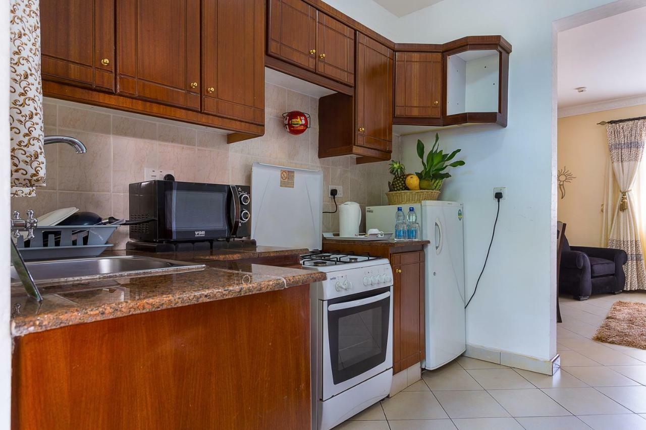 Comfort Gardens Найроби Экстерьер фото