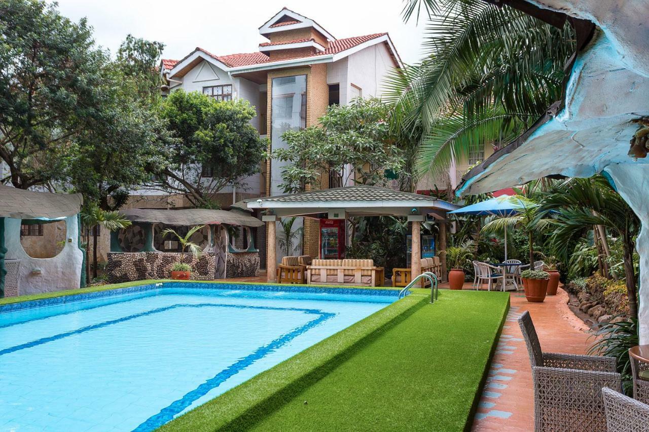 Comfort Gardens Найроби Экстерьер фото